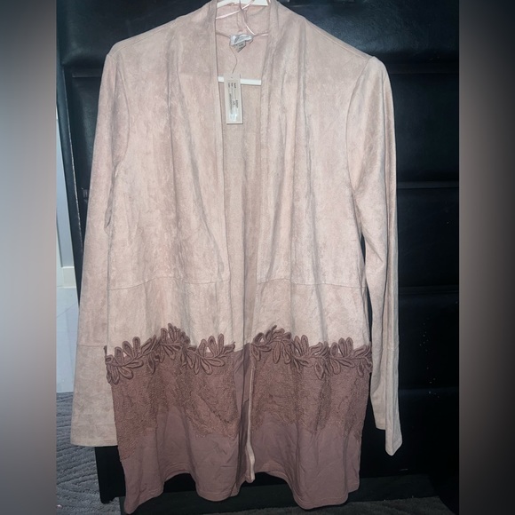 Brand new with tags - Picture 1 of 4